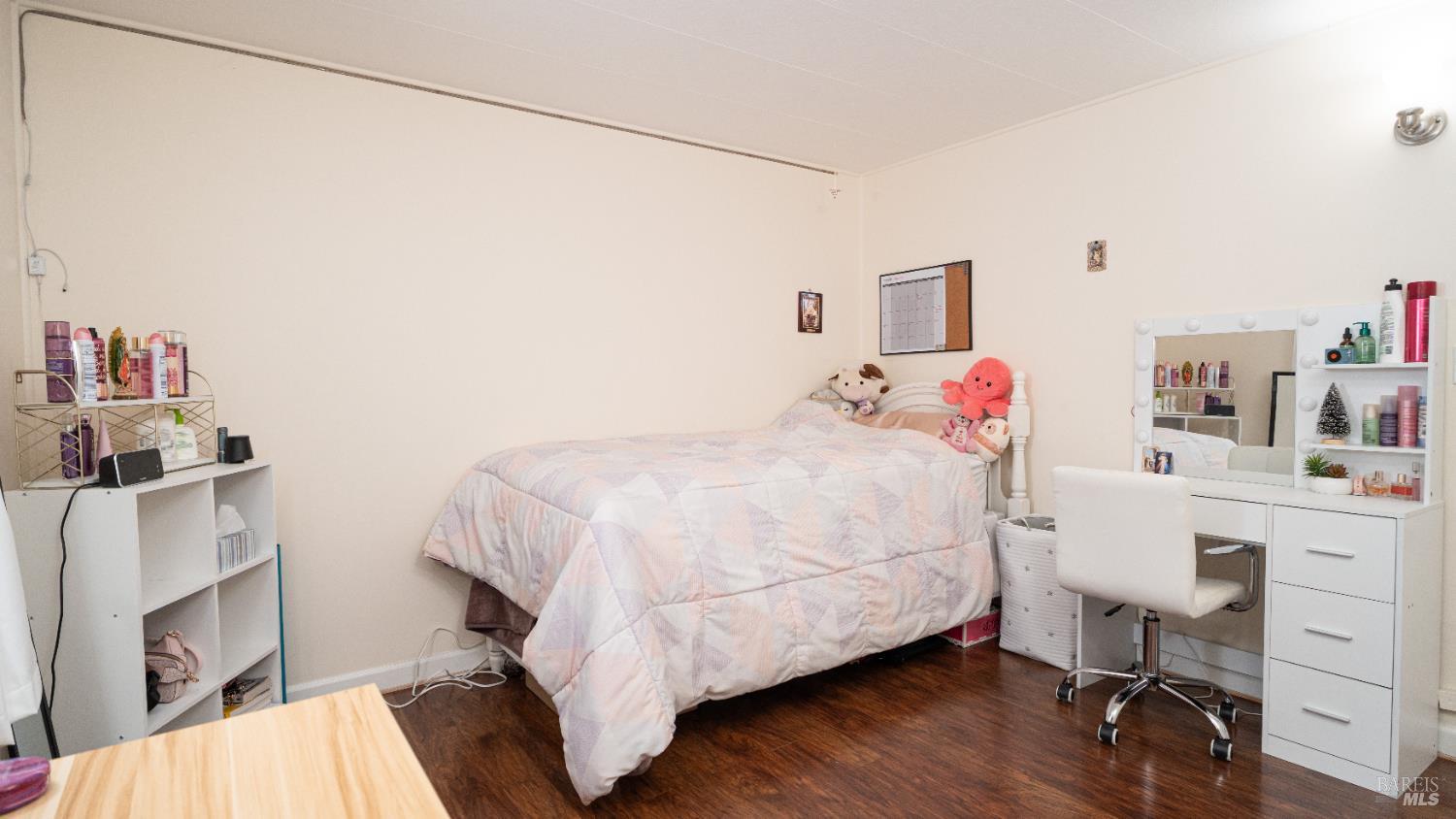 Detail Gallery Image 26 of 53 For 401 Frisbie Ave, Santa Rosa,  CA 95407 - 3 Beds | 2 Baths