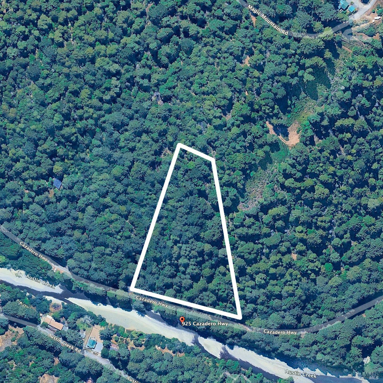 Detail Gallery Image 7 of 8 For 925 Cazadero Hwy, Cazadero,  CA 95421 - – Beds | – Baths