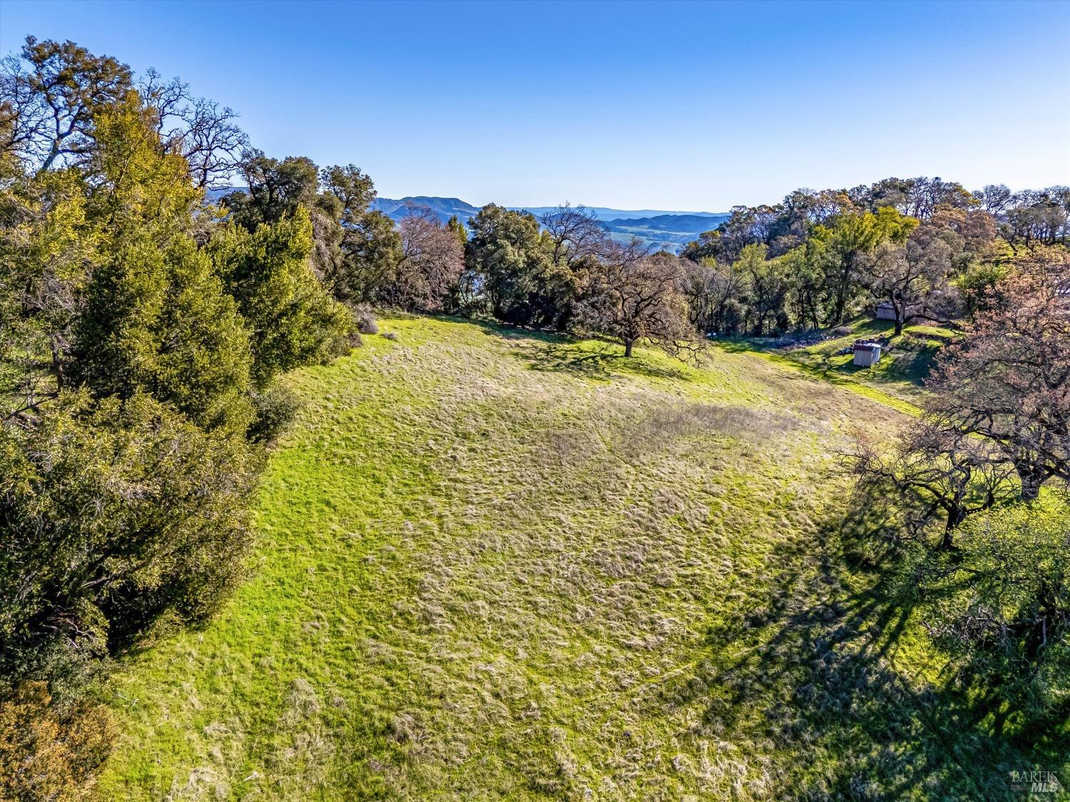 Detail Gallery Image 2 of 19 For 6080 Grove St, Sonoma,  CA 95476 - – Beds | – Baths