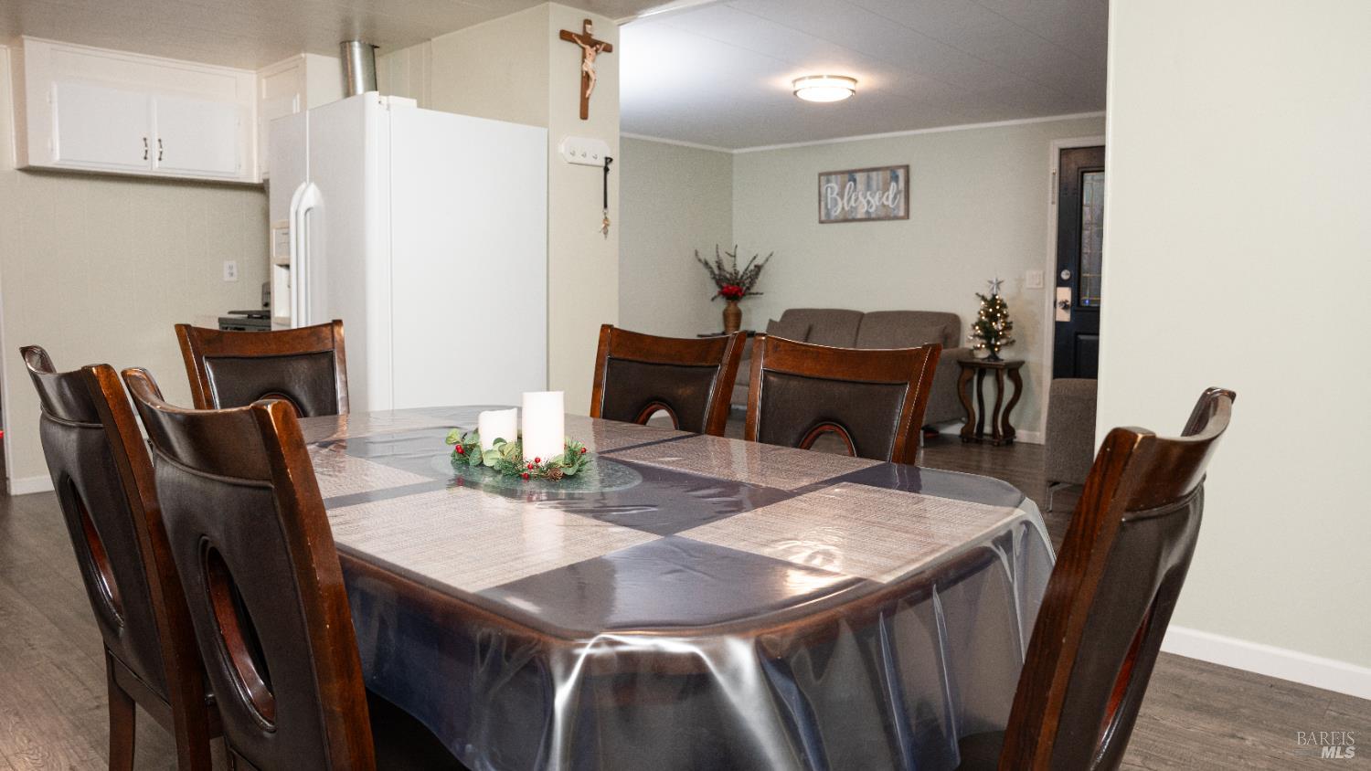 Detail Gallery Image 50 of 53 For 401 Frisbie Ave, Santa Rosa,  CA 95407 - 3 Beds | 2 Baths