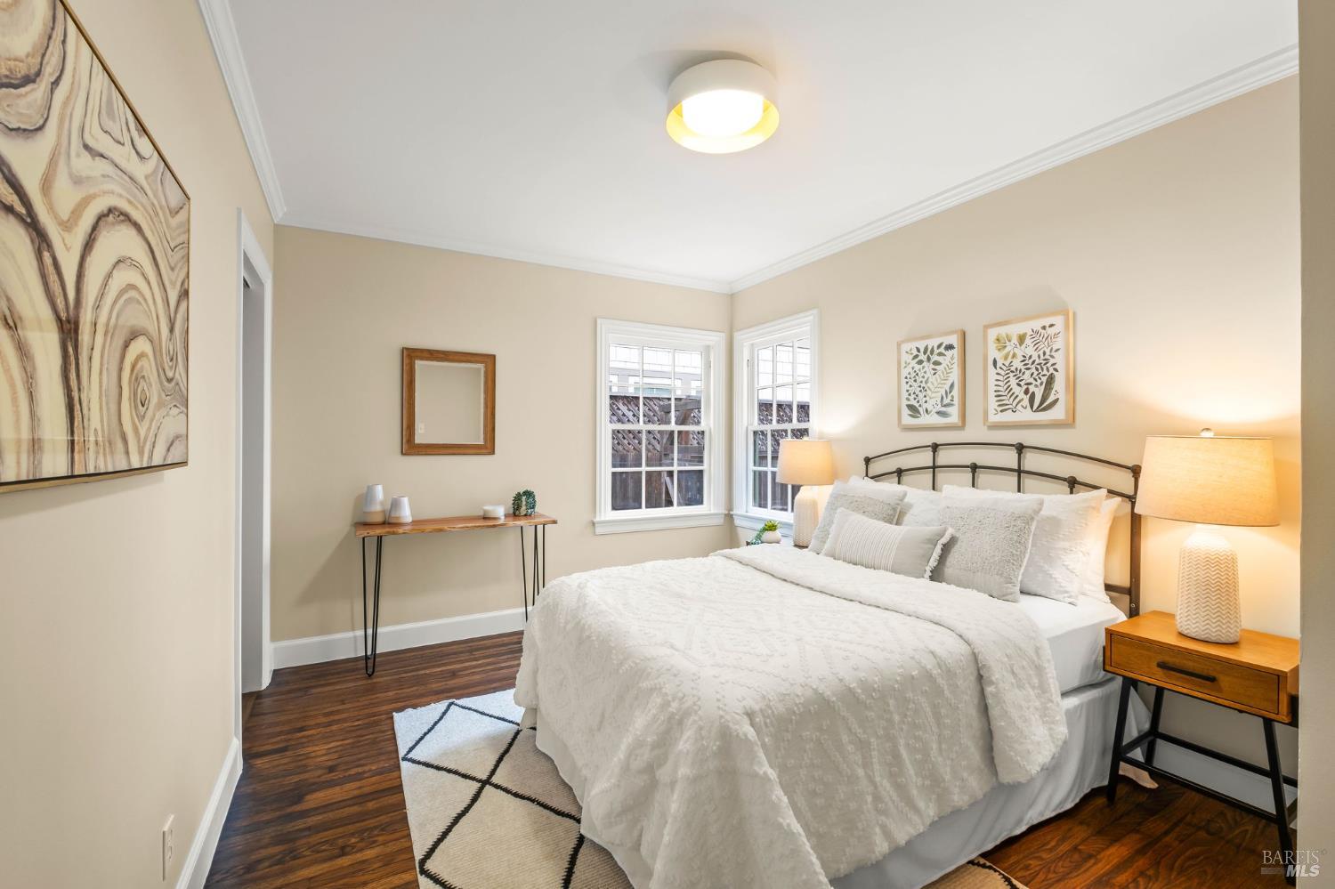 Detail Gallery Image 21 of 43 For 605 Baker St, Petaluma,  CA 94952 - 2 Beds | 1/1 Baths