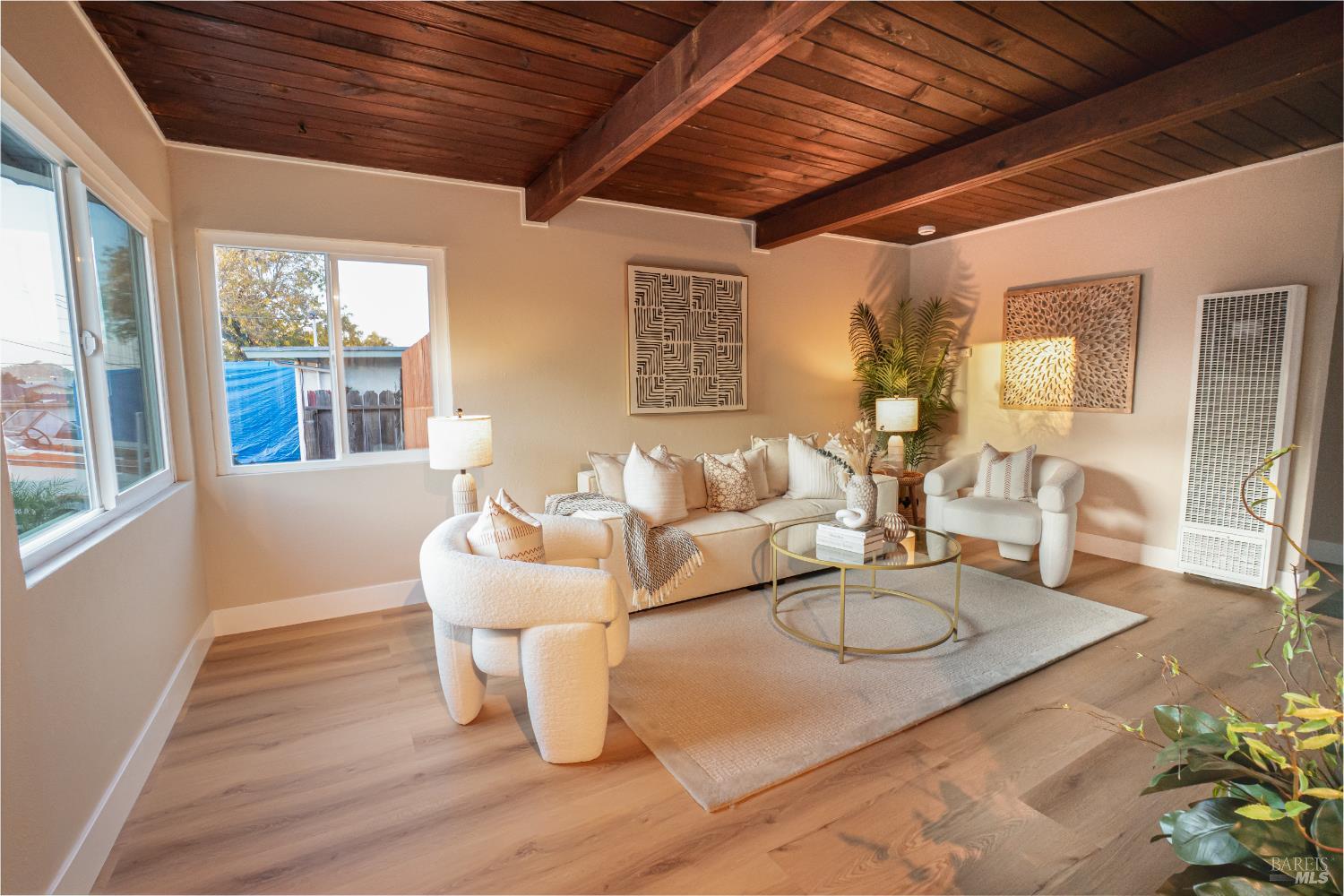 Detail Gallery Image 3 of 29 For Address Is Not Disclosed, San Pablo,  CA 94806 - 3 Beds | 1 Baths