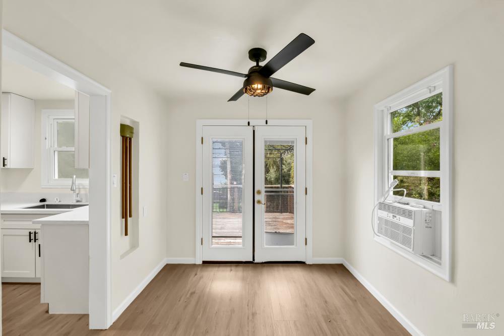 Detail Gallery Image 7 of 34 For 2525 Alameda St, Vallejo,  CA 94590 - 2 Beds | 1 Baths