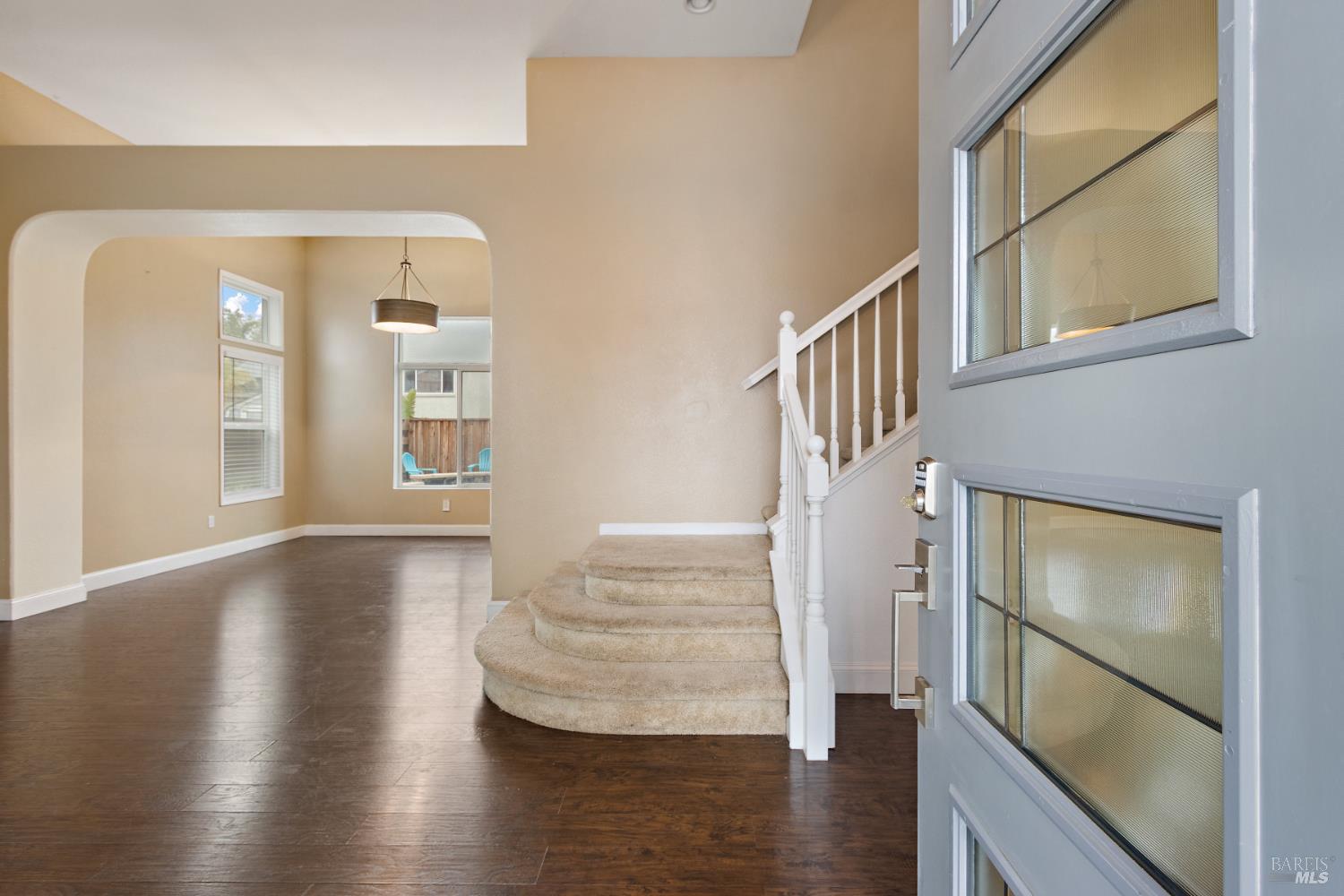 Detail Gallery Image 3 of 35 For 1783 Keesler Cir, Suisun City,  CA 94585 - 4 Beds | 3 Baths