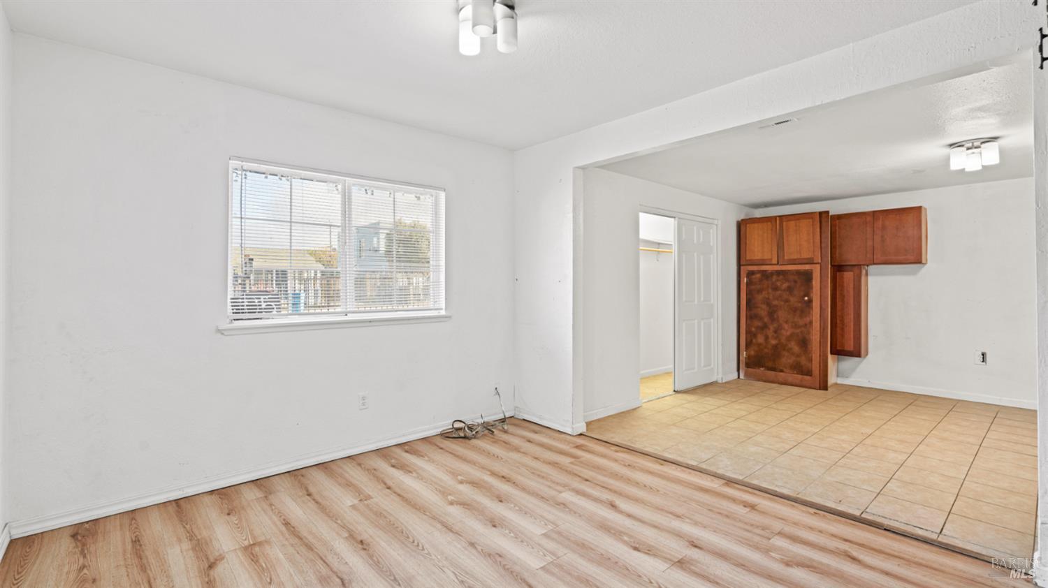 Detail Gallery Image 16 of 34 For 105 Phelan Ave, Vallejo,  CA 94590 - 4 Beds | 2 Baths