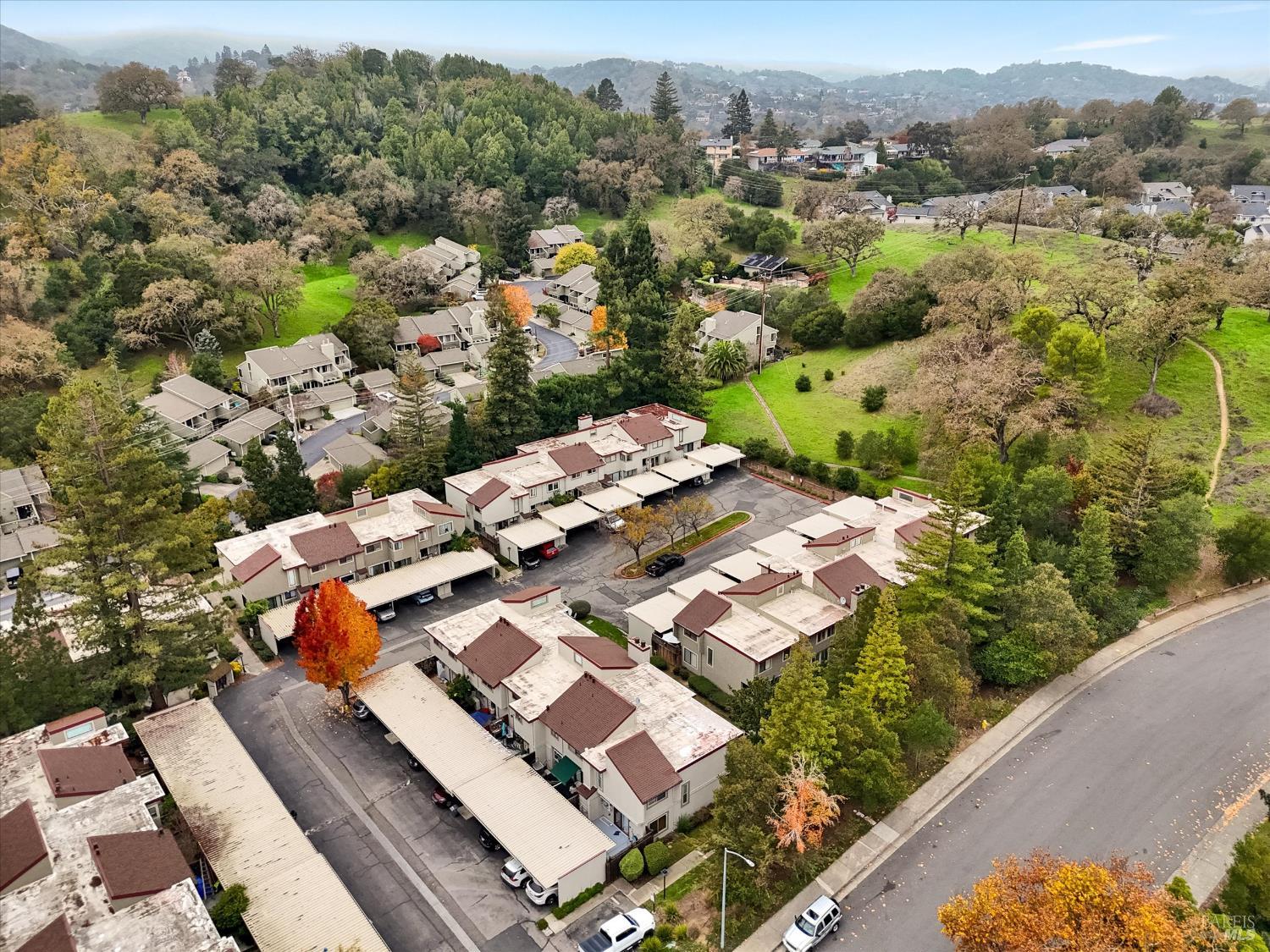 Detail Gallery Image 28 of 33 For 106 Albion Ct, Novato,  CA 94947 - 3 Beds | 2/1 Baths