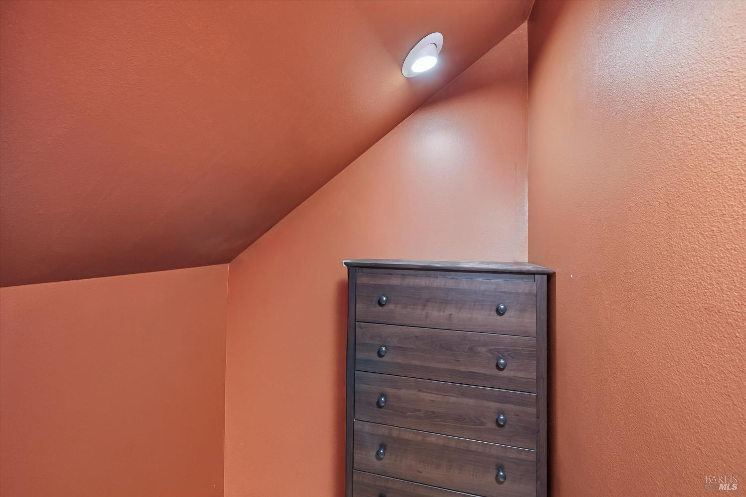 Detail Gallery Image 32 of 38 For 21264 Santa Clara Rd, Middletown,  CA 95461 - 3 Beds | 2/1 Baths