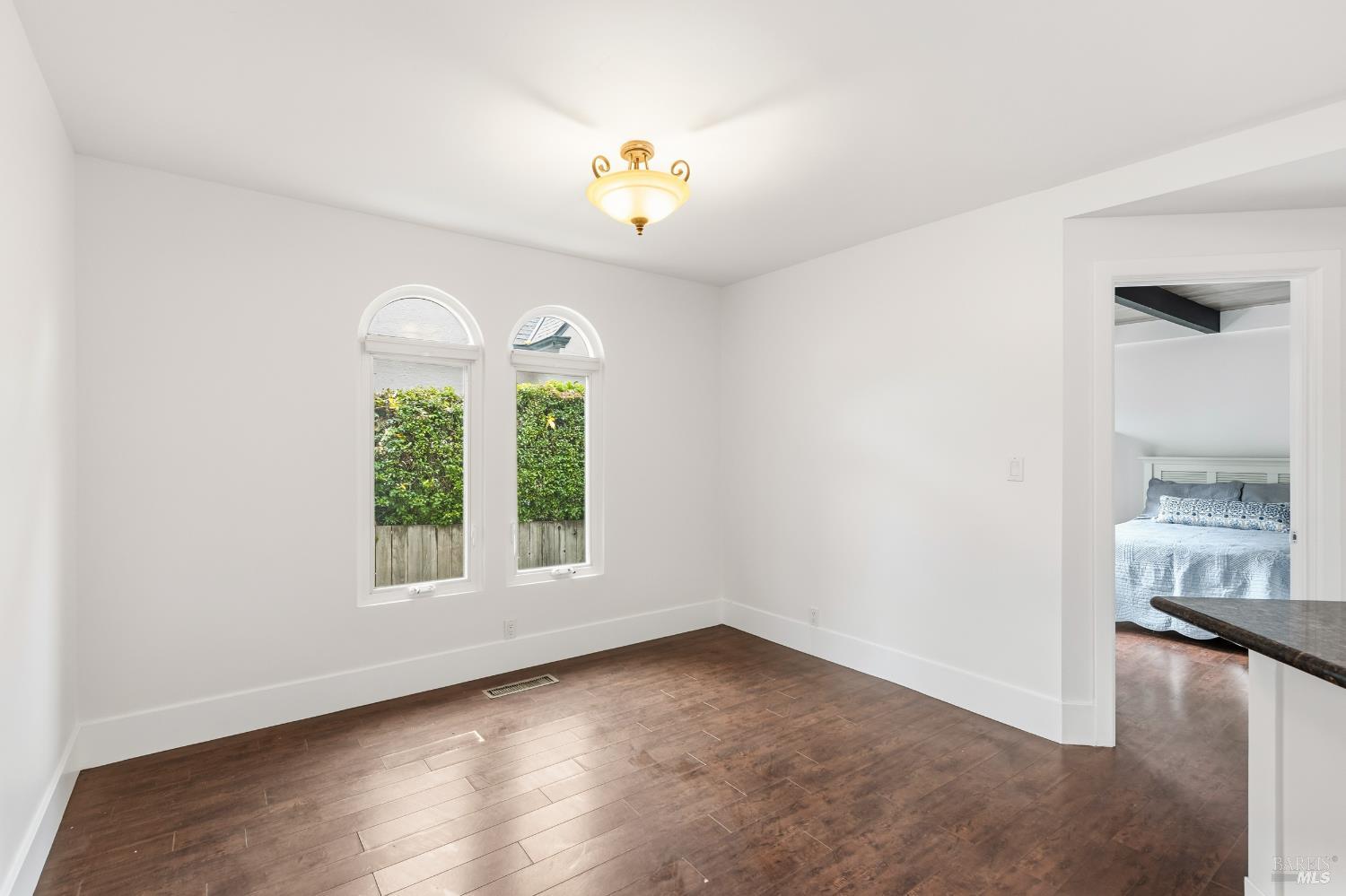 Detail Gallery Image 10 of 40 For 111 Milita St, Vallejo,  CA 94590 - 3 Beds | 2 Baths