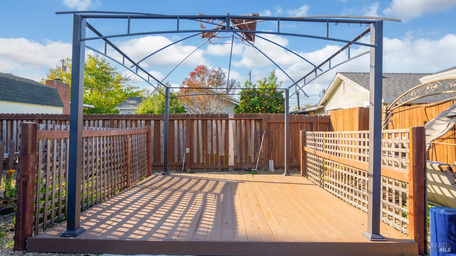 Detail Gallery Image 25 of 34 For 105 Phelan Ave, Vallejo,  CA 94590 - 4 Beds | 2 Baths