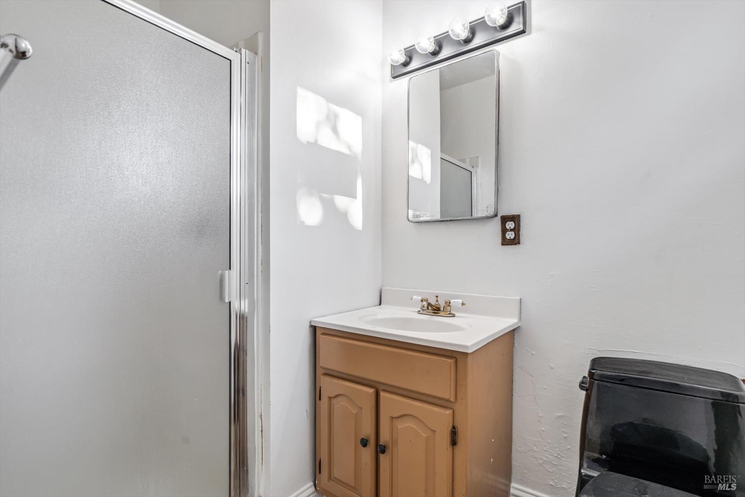 Detail Gallery Image 17 of 24 For 621 Sunny Manor Way, Santa Rosa,  CA 95401 - 3 Beds | 2 Baths