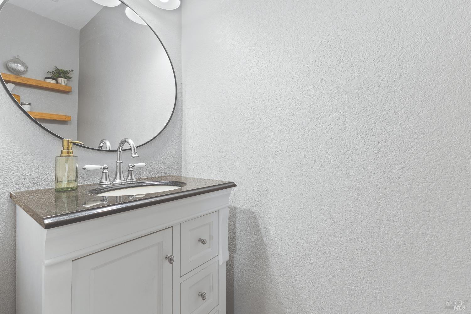 Detail Gallery Image 20 of 47 For 6417 Yale St, Windsor,  CA 95492 - 3 Beds | 2/1 Baths