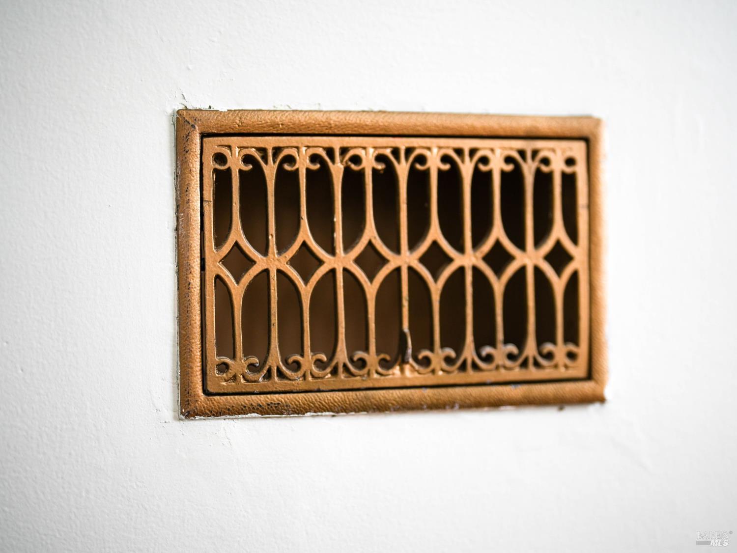 Detail Gallery Image 42 of 43 For 605 Baker St, Petaluma,  CA 94952 - 2 Beds | 1/1 Baths