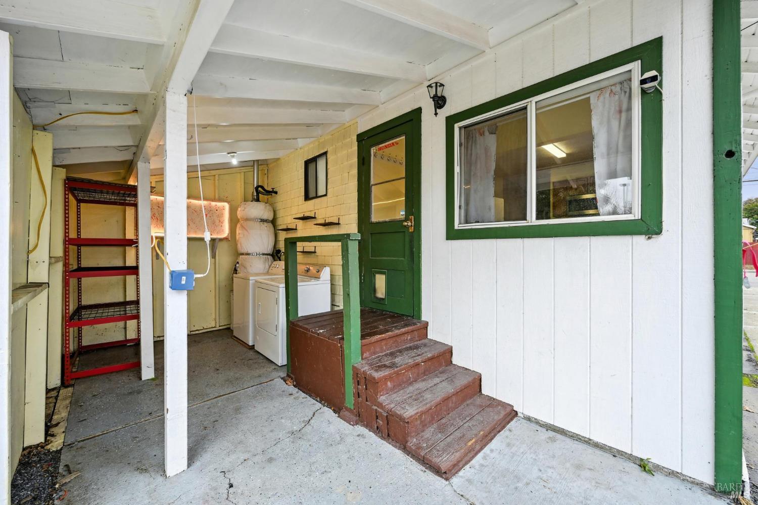 Detail Gallery Image 20 of 35 For 1127 Cleveland Ave, Santa Rosa,  CA 95401 - 2 Beds | 1/1 Baths