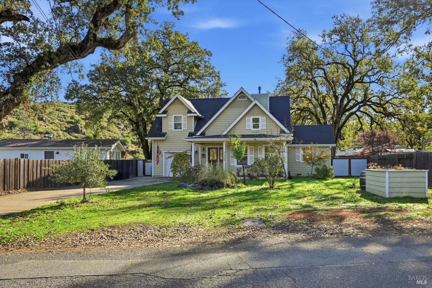 Detail Gallery Image 2 of 38 For 21264 Santa Clara Rd, Middletown,  CA 95461 - 3 Beds | 2/1 Baths