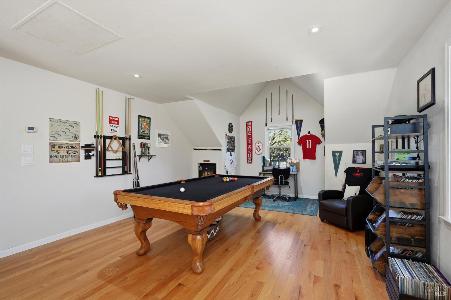 Detail Gallery Image 23 of 38 For 21264 Santa Clara Rd, Middletown,  CA 95461 - 3 Beds | 2/1 Baths