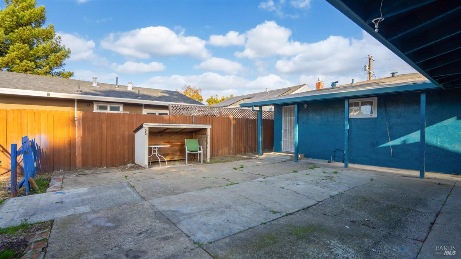 Detail Gallery Image 29 of 34 For 105 Phelan Ave, Vallejo,  CA 94590 - 4 Beds | 2 Baths