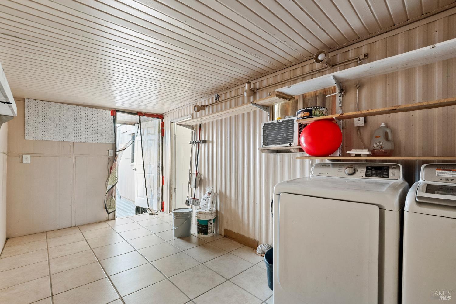 Detail Gallery Image 17 of 31 For 1153 Rumrill Blvd 55, San Pablo,  CA 94806 - 3 Beds | 1 Baths