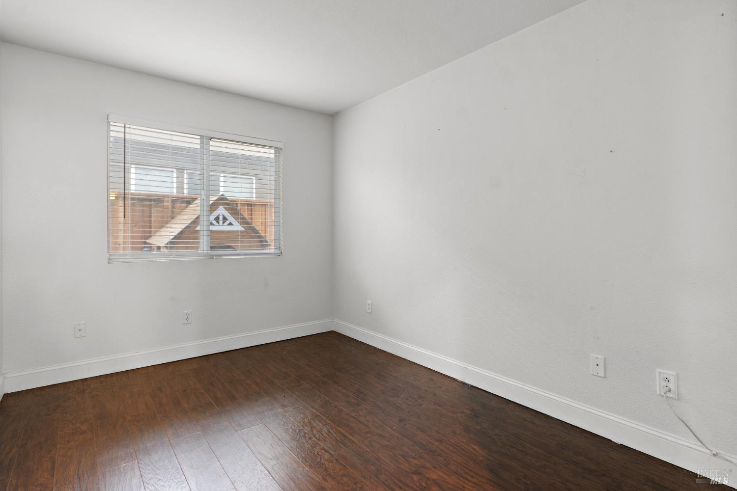 Detail Gallery Image 15 of 35 For 1783 Keesler Cir, Suisun City,  CA 94585 - 4 Beds | 3 Baths