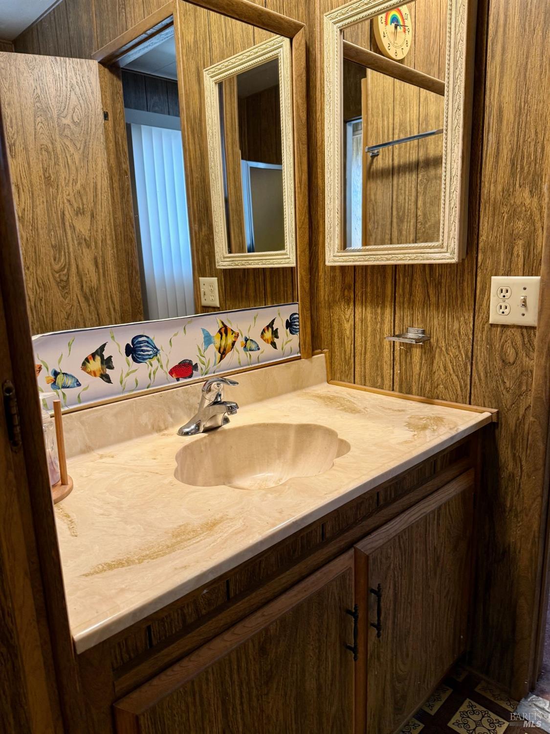 Detail Gallery Image 11 of 19 For 127 Salisbury Cir, Santa Rosa,  CA 95401 - 2 Beds | 2 Baths