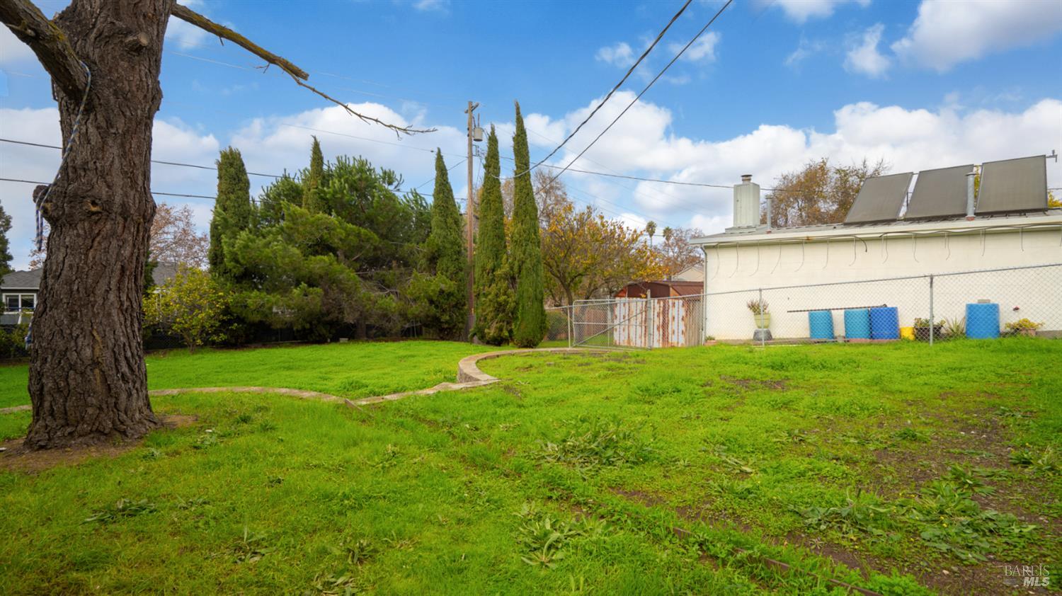 Detail Gallery Image 25 of 25 For 225 Gary Cir, Vallejo,  CA 94591 - 3 Beds | 1 Baths