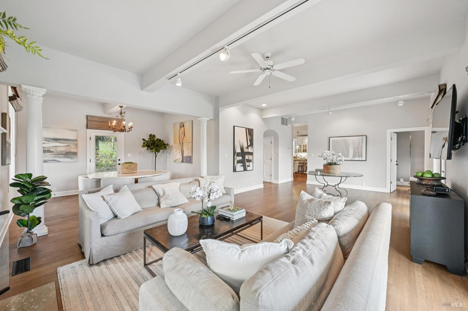 Detail Gallery Image 21 of 70 For 4188 Saint Helena Hwy, Calistoga,  CA 94515 - 3 Beds | 2/1 Baths