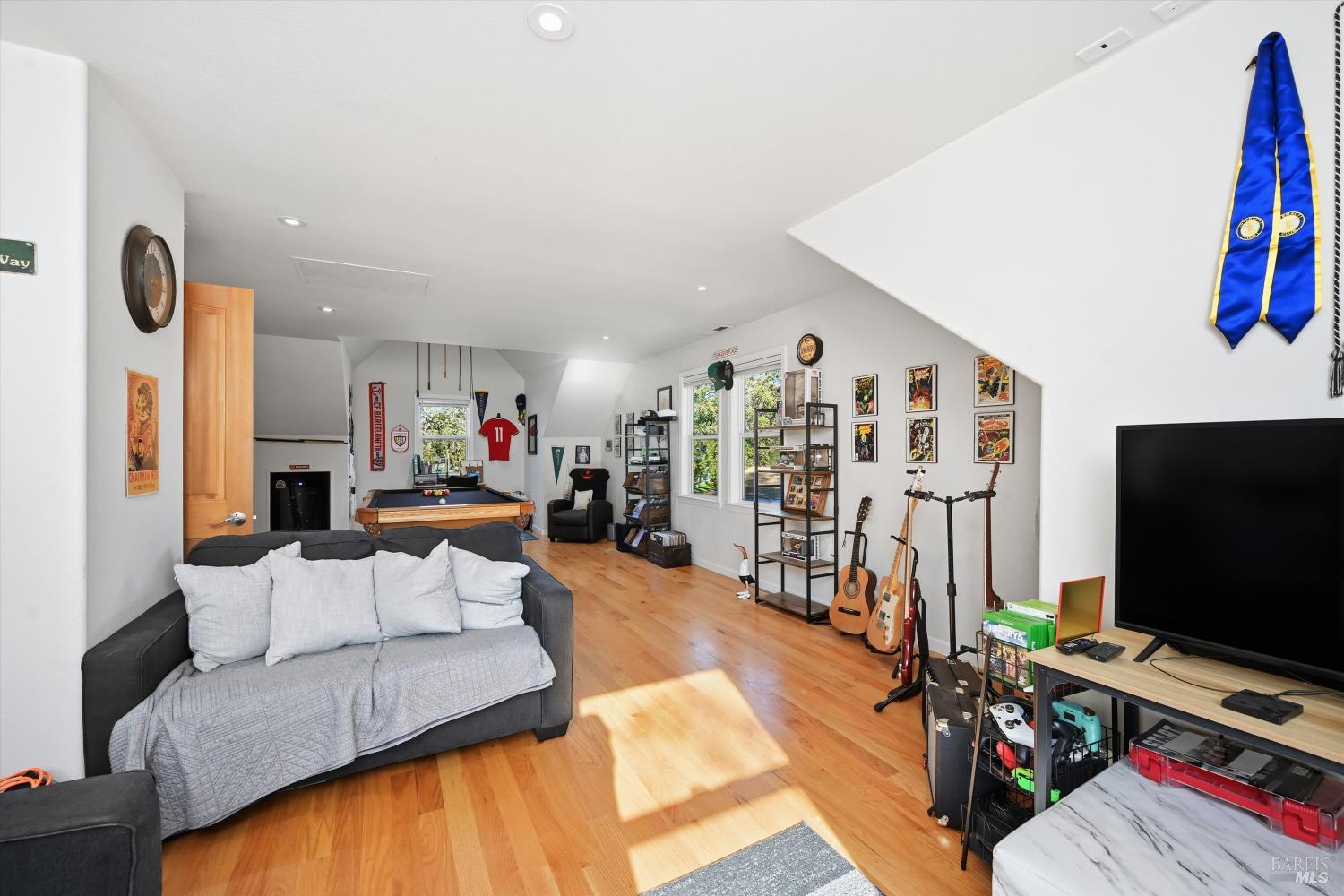 Detail Gallery Image 25 of 38 For 21264 Santa Clara Rd, Middletown,  CA 95461 - 3 Beds | 2/1 Baths