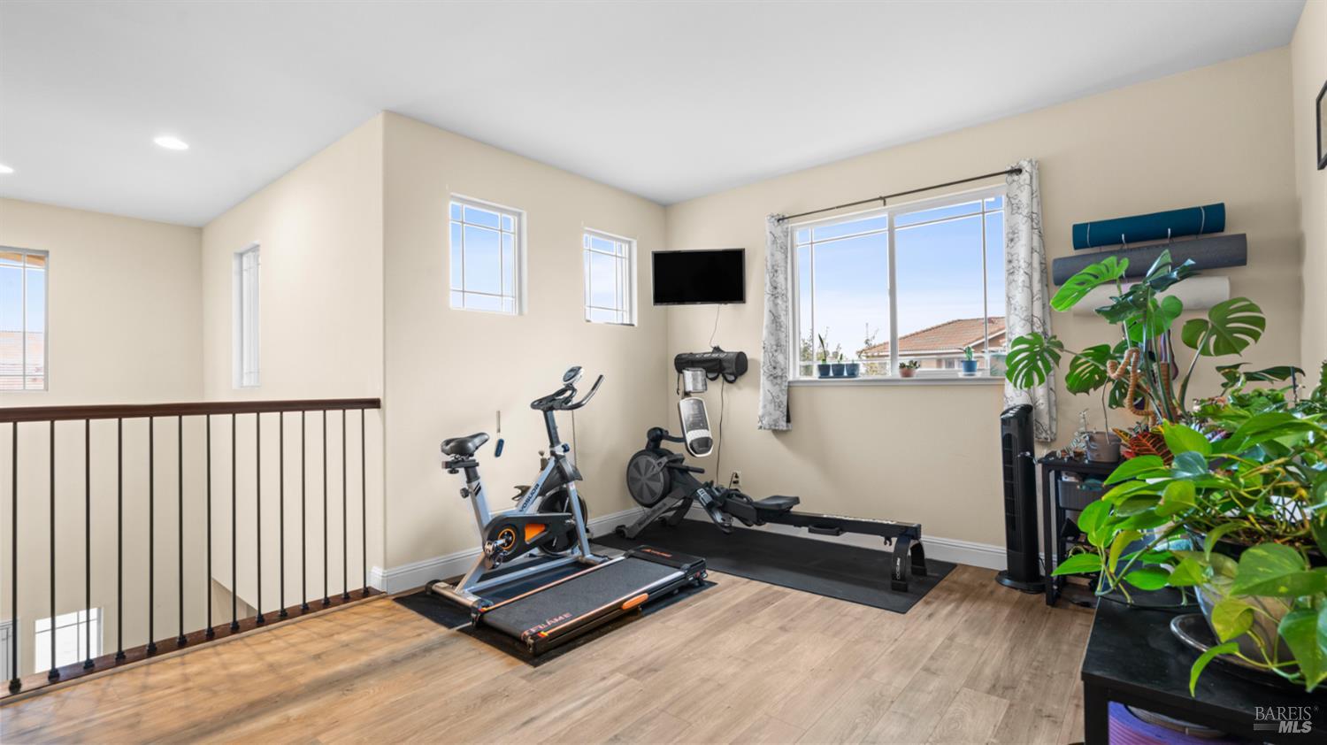 Detail Gallery Image 22 of 46 For 931 Noble Rd, Vacaville,  CA 95688 - 5 Beds | 3 Baths