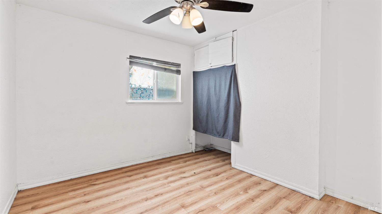 Detail Gallery Image 17 of 34 For 105 Phelan Ave, Vallejo,  CA 94590 - 4 Beds | 2 Baths