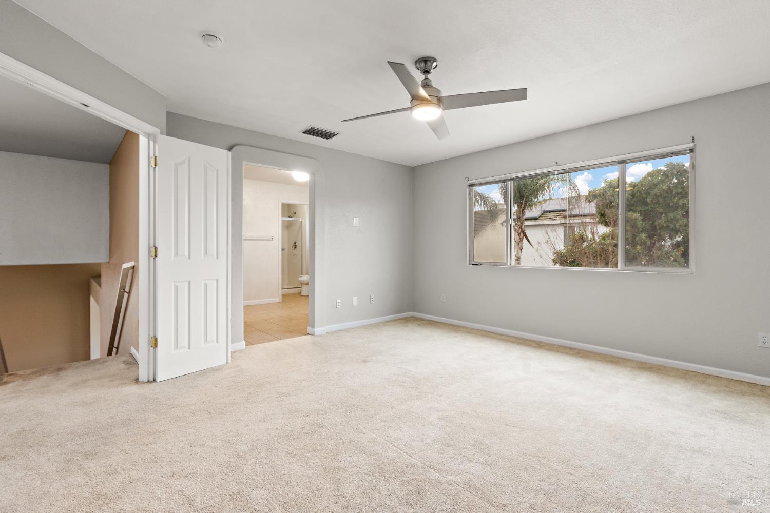 Detail Gallery Image 17 of 35 For 1783 Keesler Cir, Suisun City,  CA 94585 - 4 Beds | 3 Baths