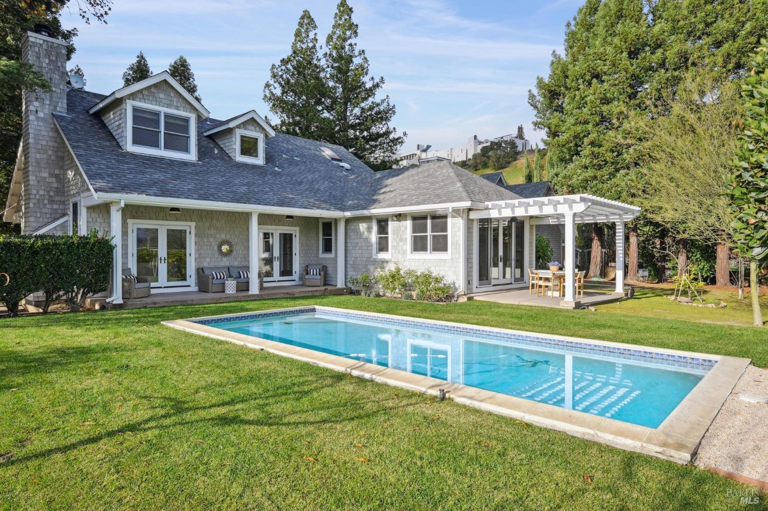 Detail Gallery Image 57 of 70 For 4188 Saint Helena Hwy, Calistoga,  CA 94515 - 3 Beds | 2/1 Baths