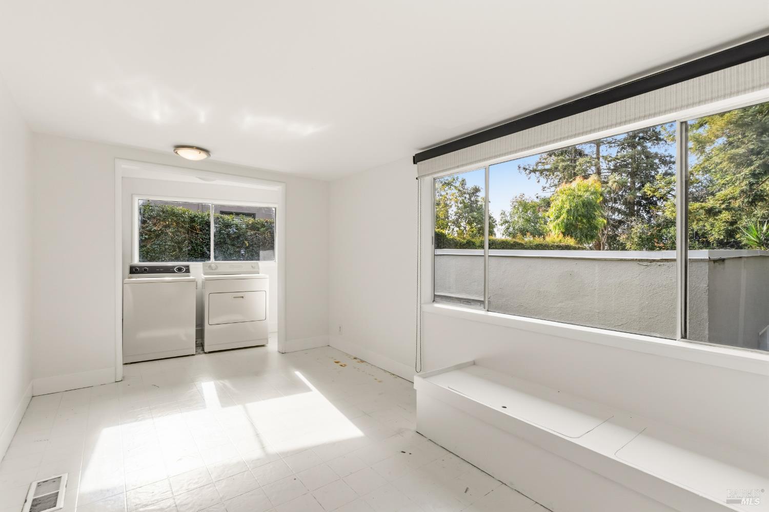 Detail Gallery Image 26 of 40 For 111 Milita St, Vallejo,  CA 94590 - 3 Beds | 2 Baths