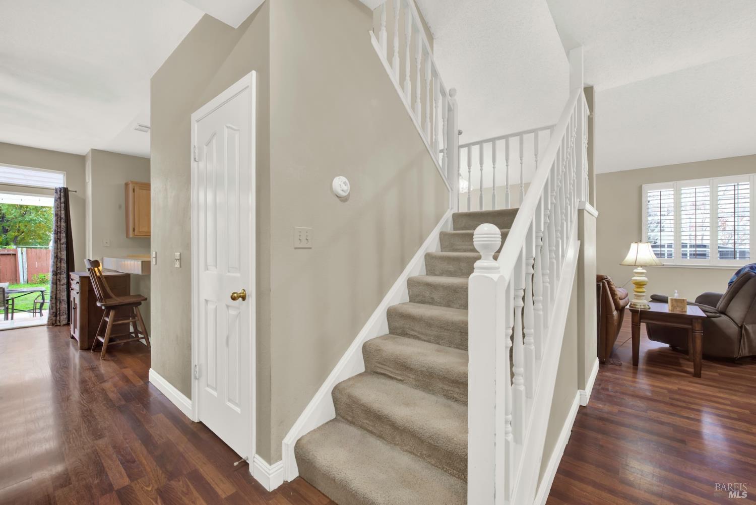 Detail Gallery Image 18 of 33 For 805 Gazebo Ct, Suisun City,  CA 94585 - 4 Beds | 2/1 Baths