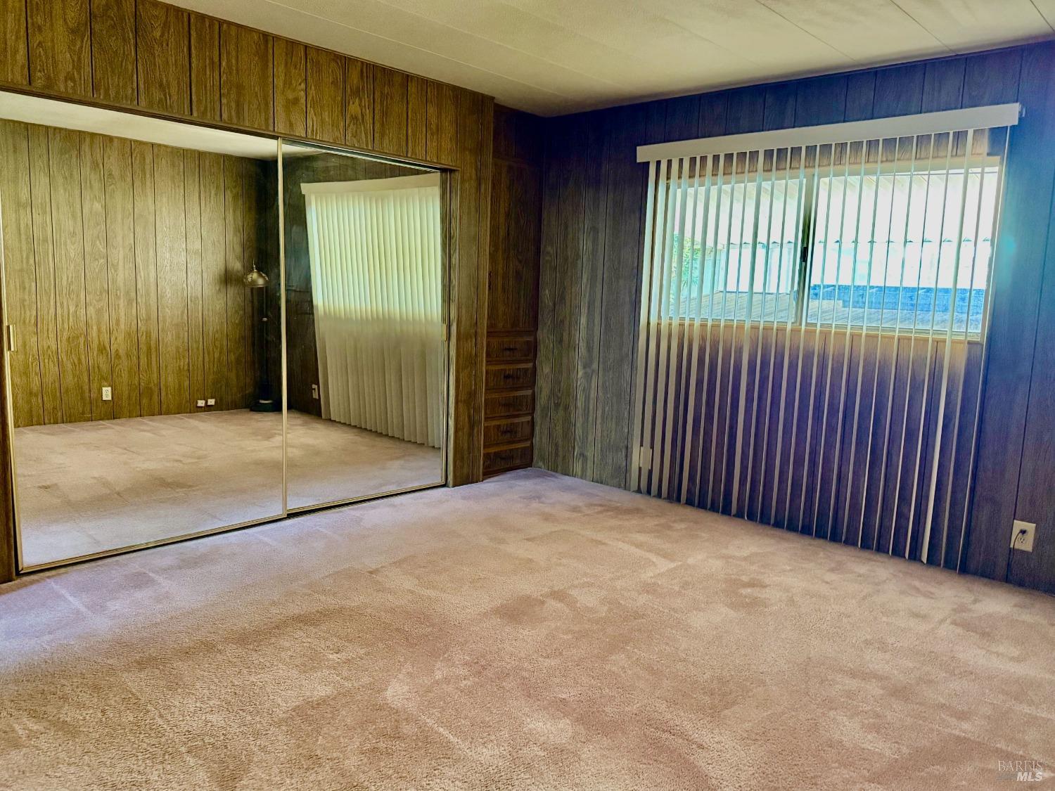 Detail Gallery Image 12 of 19 For 127 Salisbury Cir, Santa Rosa,  CA 95401 - 2 Beds | 2 Baths