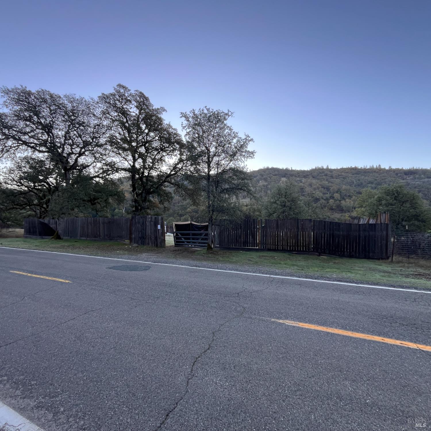 Detail Gallery Image 8 of 38 For 31975 Mendocino Pass Rd Rd, Covelo,  CA 95428 - – Beds | – Baths