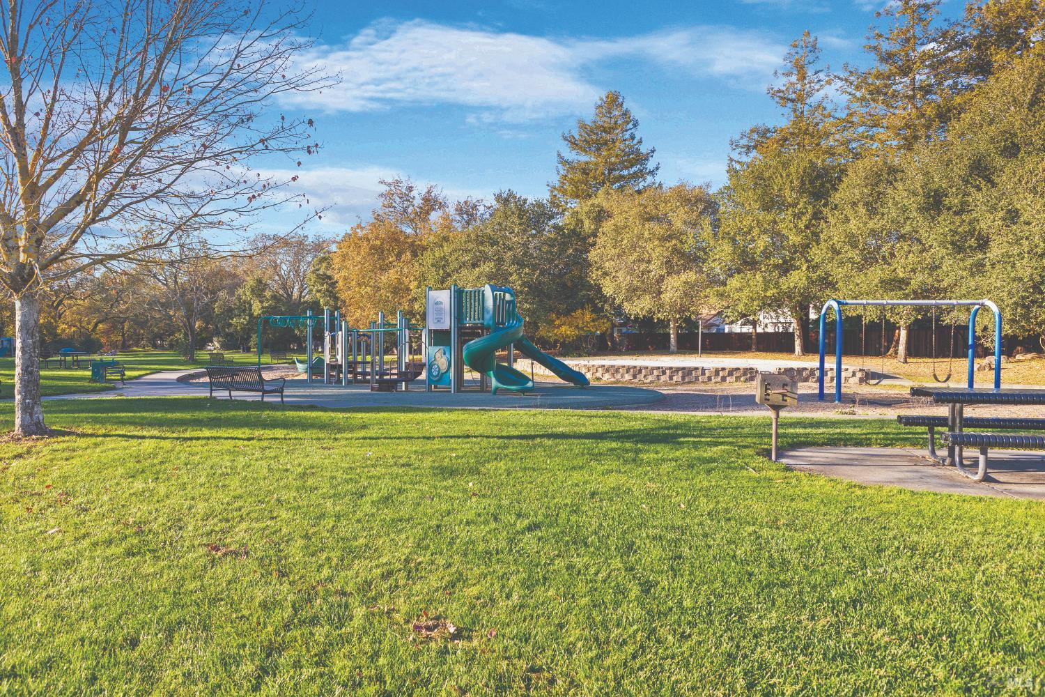 Detail Gallery Image 46 of 47 For 6417 Yale St, Windsor,  CA 95492 - 3 Beds | 2/1 Baths