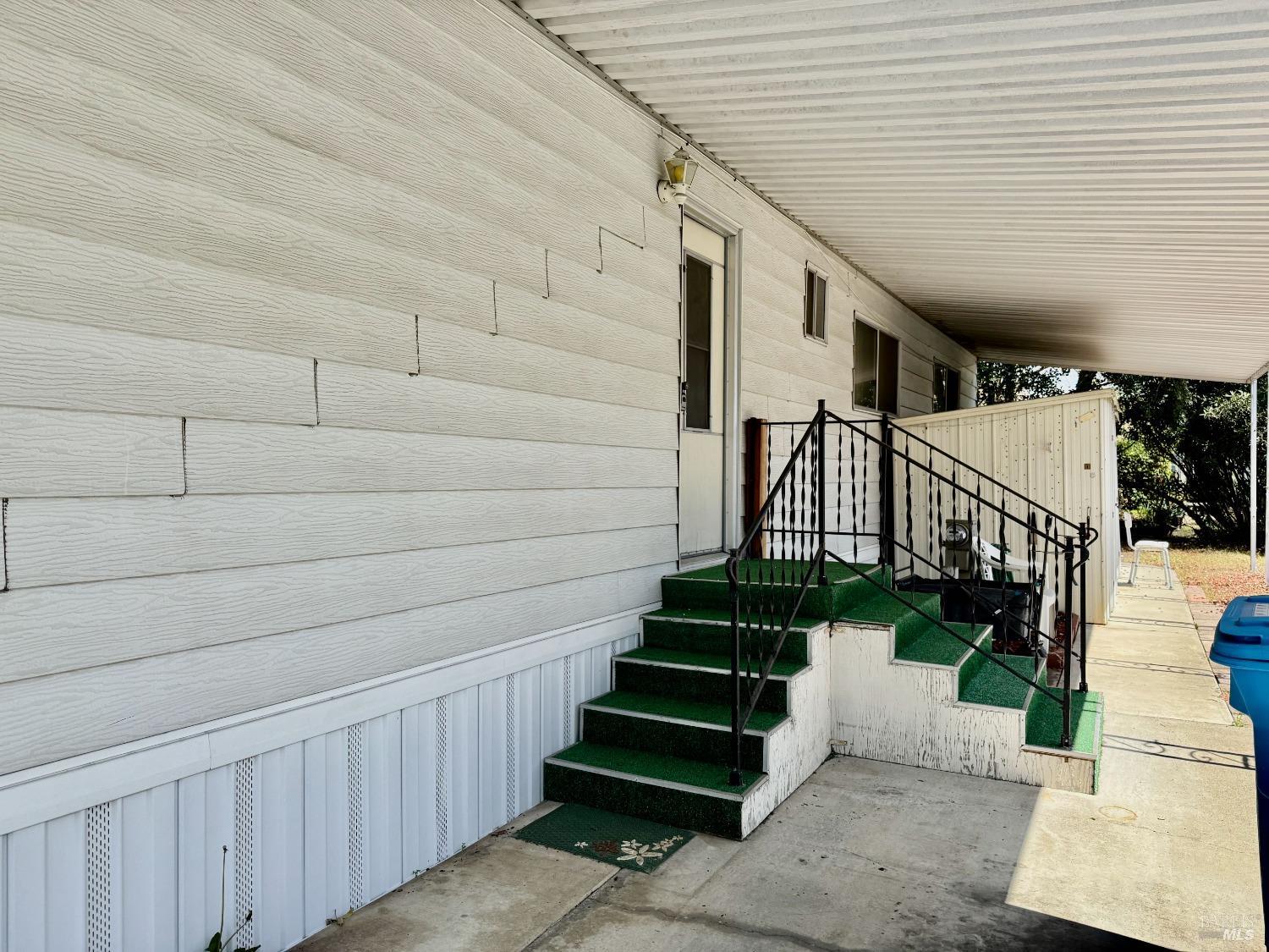 Detail Gallery Image 16 of 19 For 127 Salisbury Cir, Santa Rosa,  CA 95401 - 2 Beds | 2 Baths