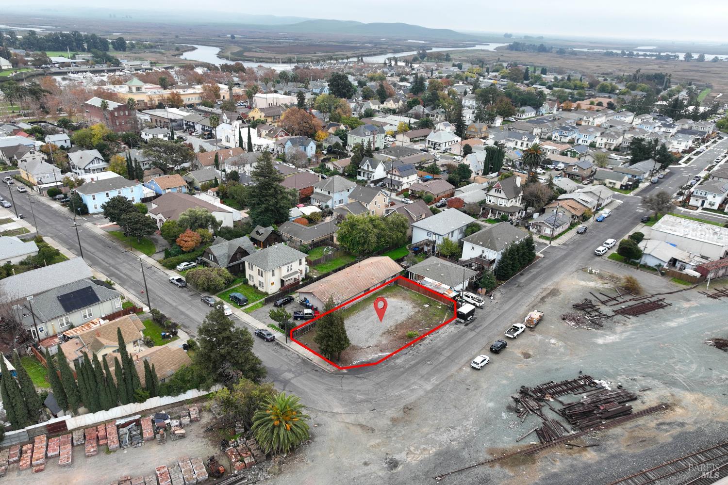 Detail Gallery Image 10 of 19 For 201 Sacramento St, Suisun City,  CA 94585 - – Beds | – Baths