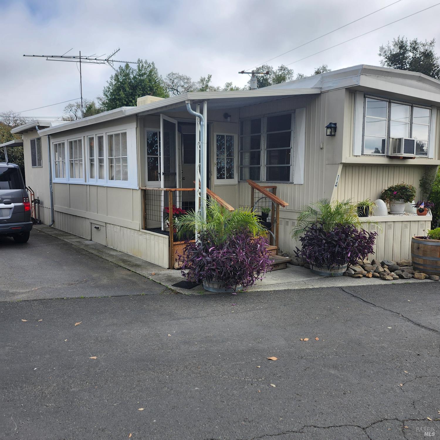 Detail Gallery Image 26 of 26 For 18715 Sonoma Hwy 14, Sonoma,  CA 95476 - 2 Beds | 1 Baths