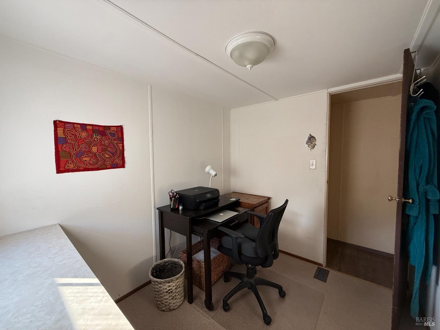 Detail Gallery Image 22 of 26 For 18715 Sonoma Hwy 14, Sonoma,  CA 95476 - 2 Beds | 1 Baths