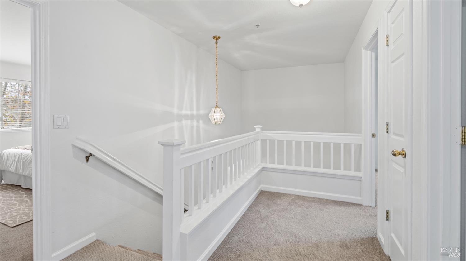 Detail Gallery Image 17 of 31 For 1714 Zinfandel Dr, Petaluma,  CA 94954 - 3 Beds | 2/1 Baths