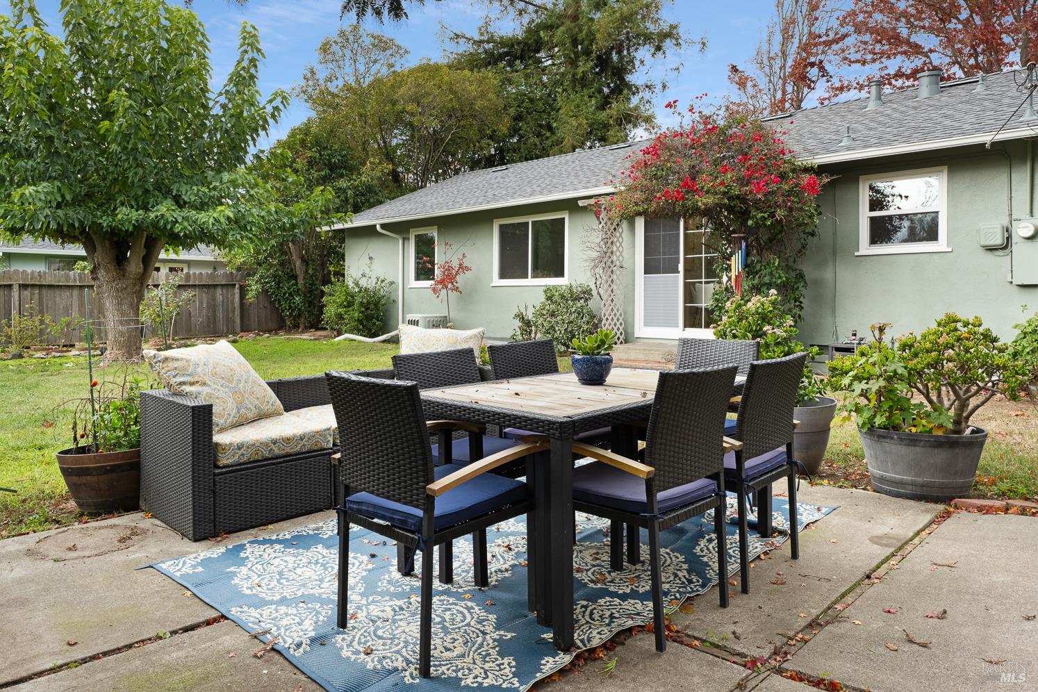 Detail Gallery Image 42 of 43 For 111 Harris Way, Vallejo,  CA 94591 - 3 Beds | 1 Baths