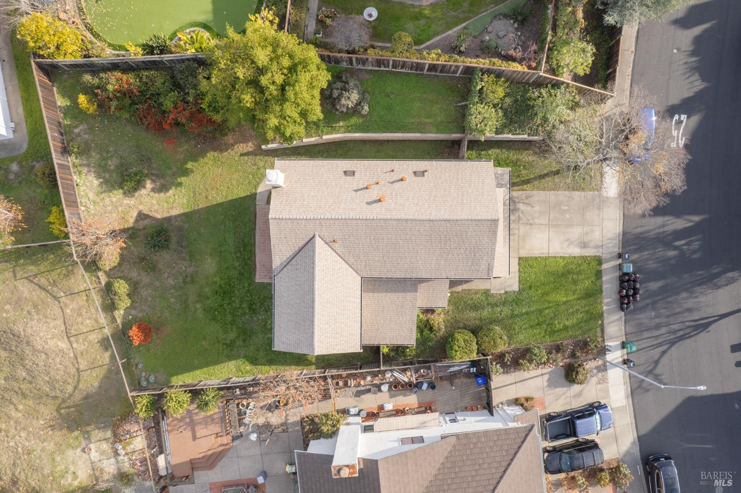 Detail Gallery Image 48 of 48 For 3501 Ponderosa Trl, Pinole,  CA 94564 - 4 Beds | 2/1 Baths