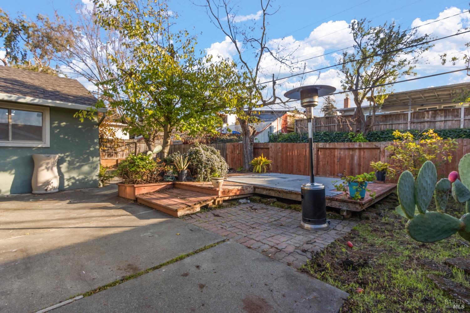 Detail Gallery Image 23 of 29 For 443 Baywood Dr, Vallejo,  CA 94591 - 3 Beds | 2 Baths