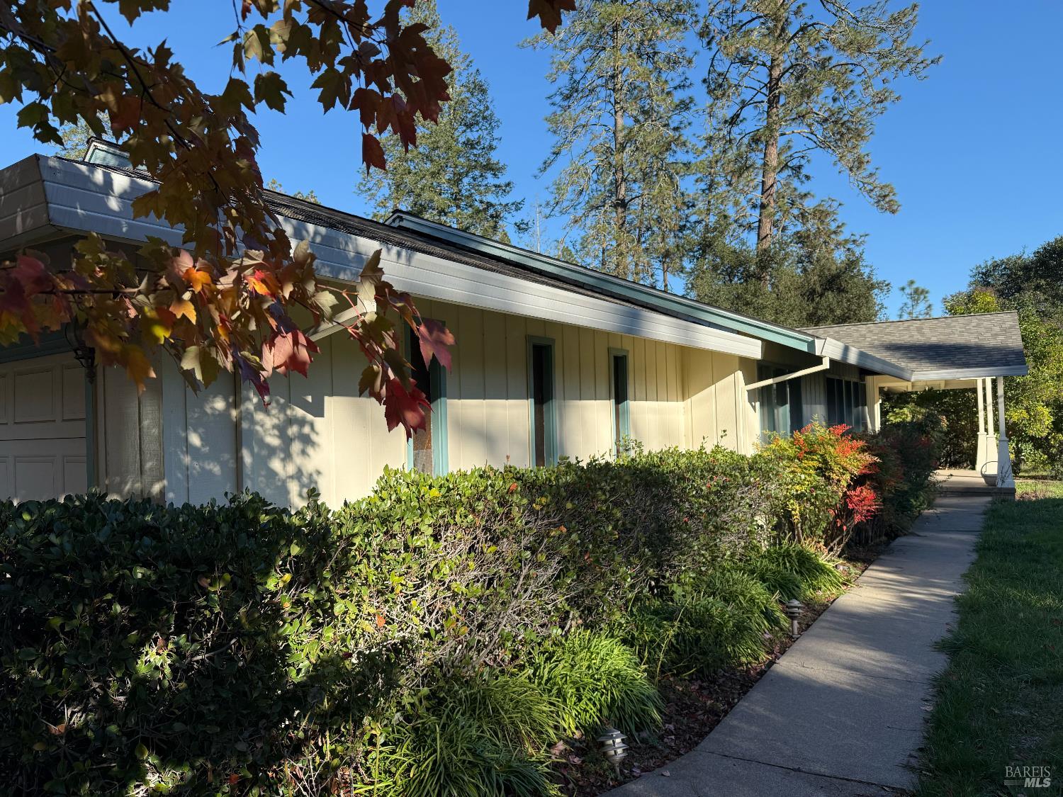 Detail Gallery Image 5 of 54 For 506 La Tierra Dr, Angwin,  CA 94508 - 3 Beds | 3 Baths