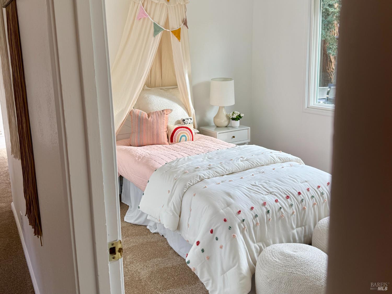 Detail Gallery Image 33 of 43 For 111 Harris Way, Vallejo,  CA 94591 - 3 Beds | 1 Baths