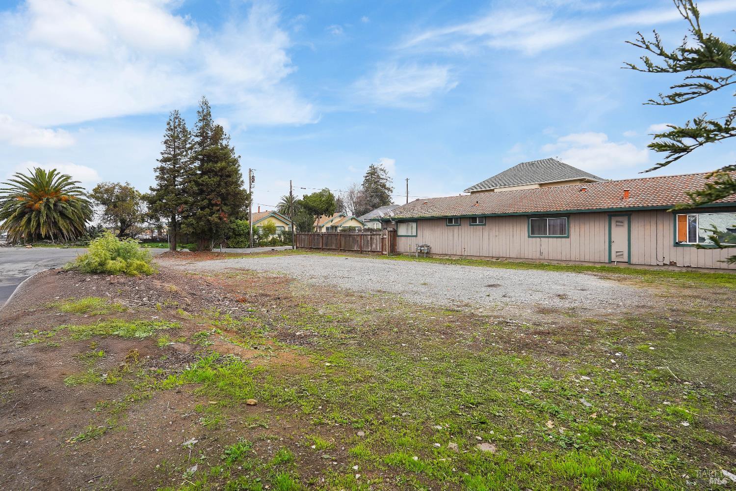 Detail Gallery Image 7 of 19 For 201 Sacramento St, Suisun City,  CA 94585 - – Beds | – Baths