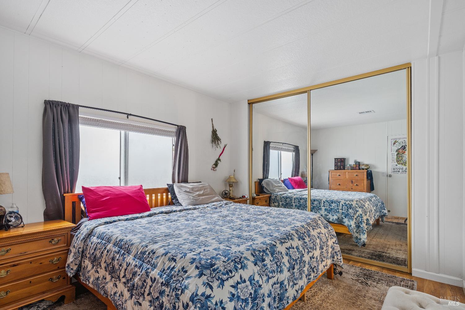 Detail Gallery Image 10 of 14 For 8155 Willow St, Windsor,  CA 95492 - 2 Beds | 2 Baths