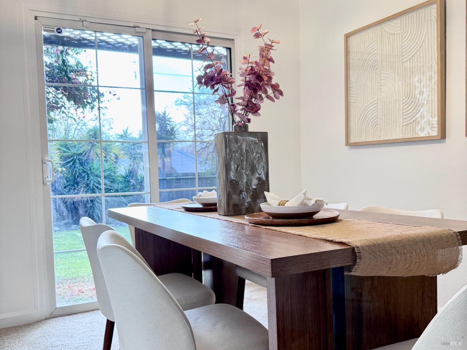 Detail Gallery Image 12 of 43 For 111 Harris Way, Vallejo,  CA 94591 - 3 Beds | 1 Baths