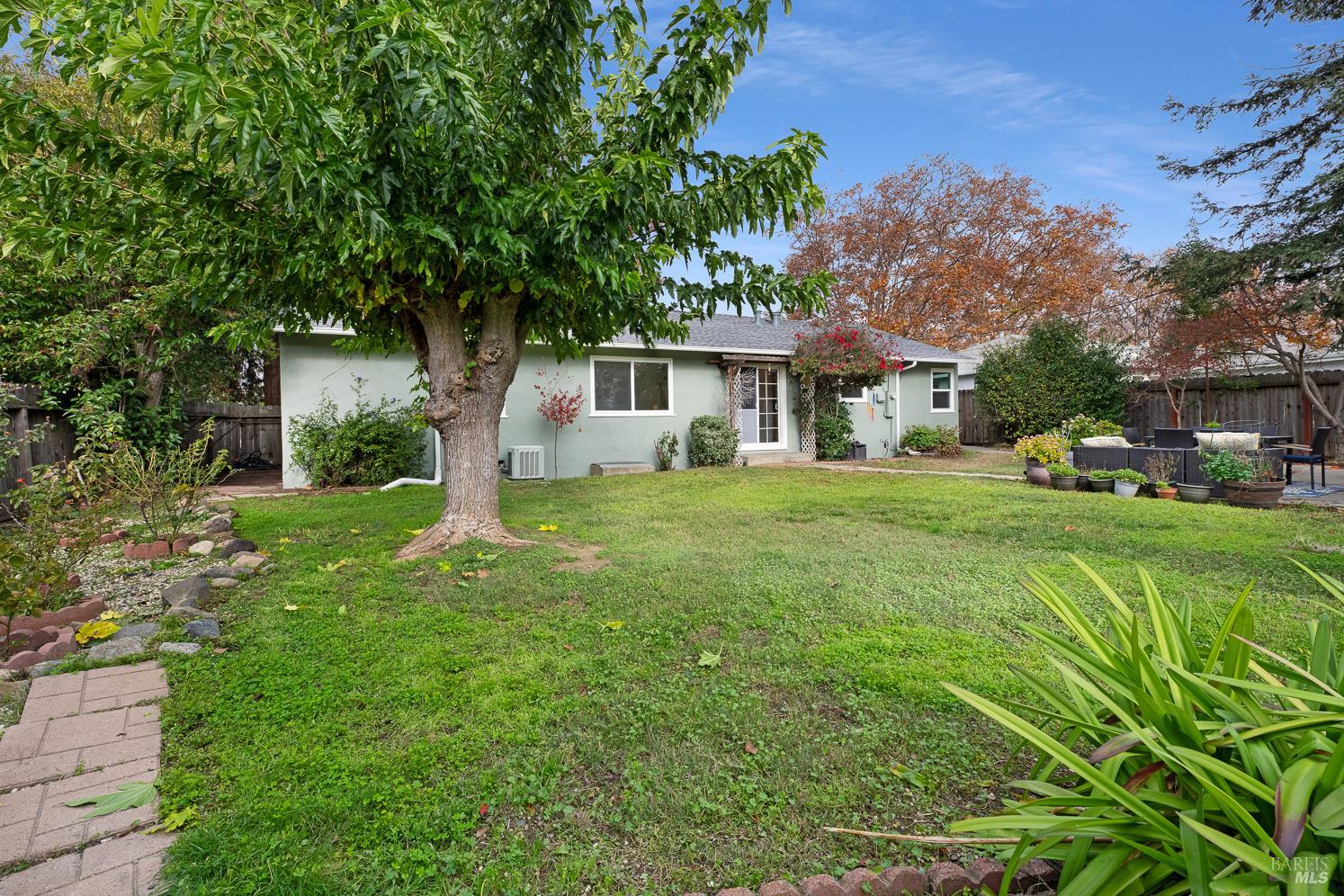 Detail Gallery Image 39 of 43 For 111 Harris Way, Vallejo,  CA 94591 - 3 Beds | 1 Baths