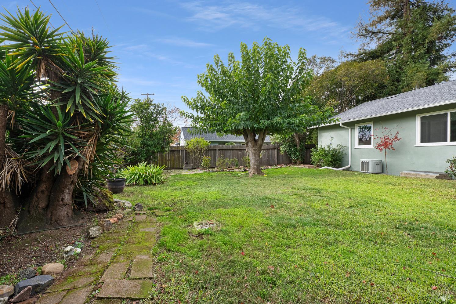 Detail Gallery Image 40 of 43 For 111 Harris Way, Vallejo,  CA 94591 - 3 Beds | 1 Baths